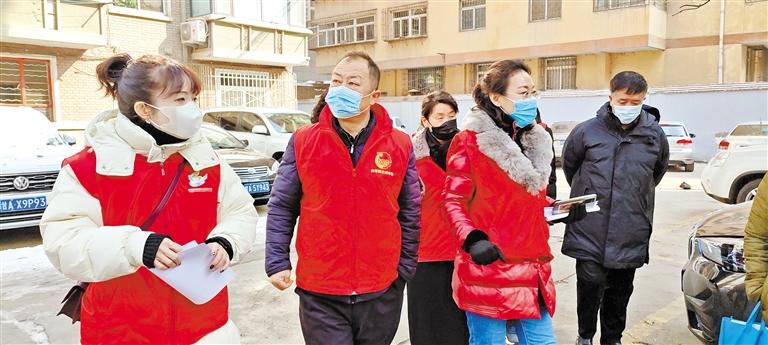 【新春走基層】解決雞毛蒜皮 感受社區(qū)“微幸?！?>
        </a><em>【新春走基層】解決雞毛蒜皮 感受社區(qū)“微幸?！?/em></li>
    <li><a  target=