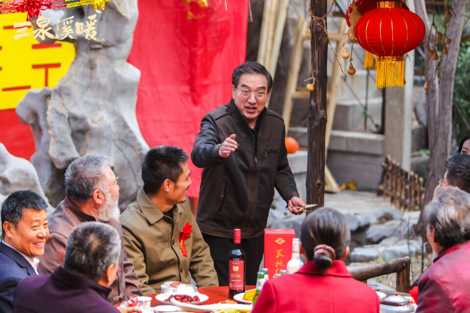 還原鄉(xiāng)味，留住鄉(xiāng)愁，《三泉溪暖》定檔央一